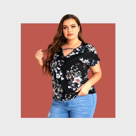 Beautiful Women's Plus Size Black Floral Casual Fashion Top ✨️ ♥️ - Picture 10 of 12